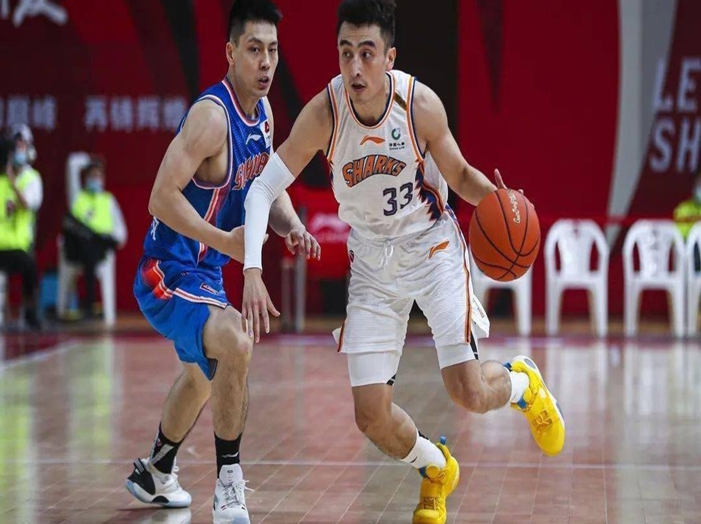 亚特兰大训练开放日，今晨复出首秀引欢呼，CBA常规赛在即，训练强度明显提升的简单介绍-九游娱乐下载