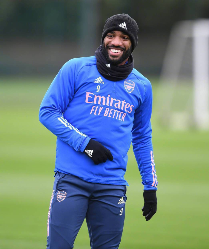 包含冲刺阶段瓦伦西亚备战足总杯，强势反弹细节曝光，震撼外界，纪律约束更严格的词条-九游官网下载app